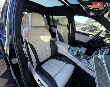 Синий БМВ X7, объемом двигателя 4.4 л и пробегом 100 тыс. км за 64900 $, фото 21 на Automoto.ua