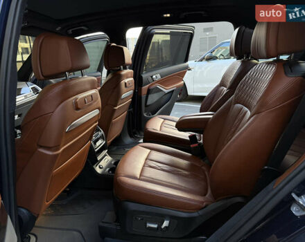 Синій БМВ X7, об'ємом двигуна 3 л та пробігом 17 тис. км за 89500 $, фото 15 на Automoto.ua