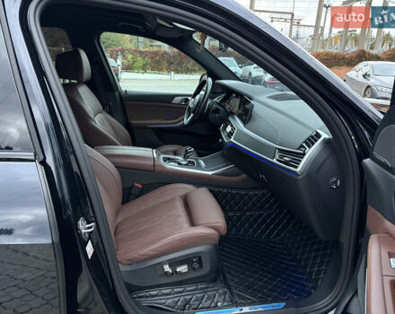 Синий БМВ X7, объемом двигателя 2.99 л и пробегом 65 тыс. км за 96000 $, фото 23 на Automoto.ua