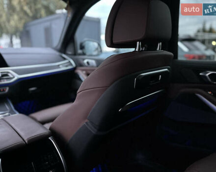 Синий БМВ X7, объемом двигателя 2.99 л и пробегом 65 тыс. км за 96000 $, фото 22 на Automoto.ua