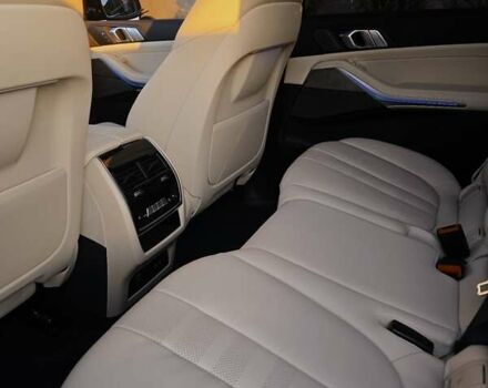 Синий БМВ X7, объемом двигателя 3 л и пробегом 30 тыс. км за 95000 $, фото 24 на Automoto.ua