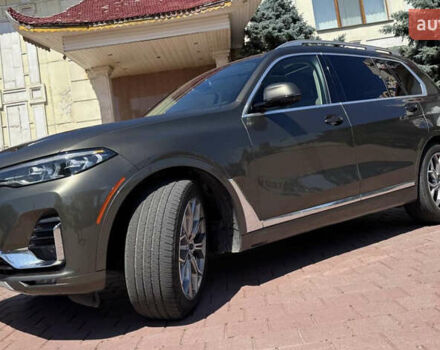 Зеленый БМВ X7, объемом двигателя 3 л и пробегом 45 тыс. км за 65000 $, фото 1 на Automoto.ua