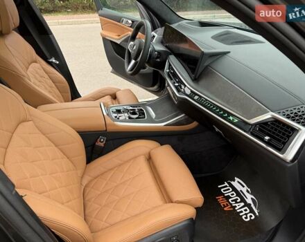 Зеленый БМВ X7, объемом двигателя 3 л и пробегом 4 тыс. км за 99500 $, фото 34 на Automoto.ua