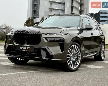 Зеленый БМВ X7, объемом двигателя 3 л и пробегом 4 тыс. км за 99500 $, фото 2 на Automoto.ua