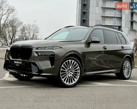 Зеленый БМВ X7, объемом двигателя 3 л и пробегом 4 тыс. км за 99500 $, фото 4 на Automoto.ua