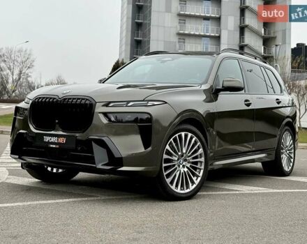 Зеленый БМВ X7, объемом двигателя 3 л и пробегом 4 тыс. км за 99500 $, фото 3 на Automoto.ua