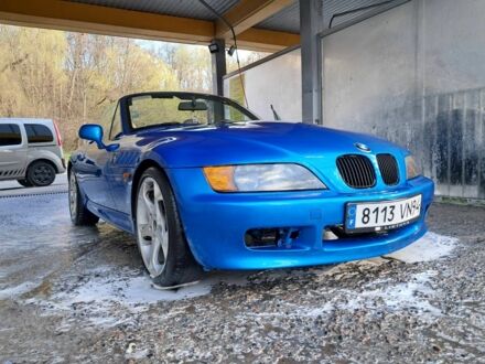 БМВ Зет 3 1998 у Києві на Automoto.ua Синій БМВ Зет 3, об'ємом двигуна 2 л та пробігом 120 тис. км за 4218 $, фото 1 на Automoto.ua