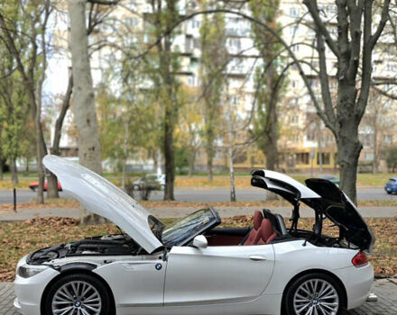 Белый БМВ Зет 4, объемом двигателя 2.5 л и пробегом 127 тыс. км за 17500 $, фото 5 на Automoto.ua