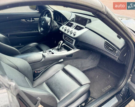 Черный БМВ Зет 4, объемом двигателя 3 л и пробегом 190 тыс. км за 19999 $, фото 5 на Automoto.ua