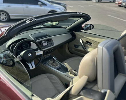 Красный БМВ Зет 4, объемом двигателя 2.49 л и пробегом 92 тыс. км за 10900 $, фото 10 на Automoto.ua