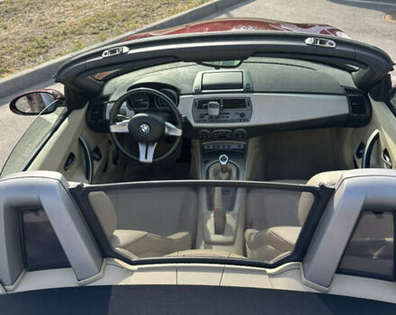 Красный БМВ Зет 4, объемом двигателя 2.49 л и пробегом 92 тыс. км за 10900 $, фото 8 на Automoto.ua