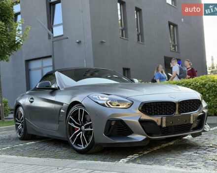 Серый БМВ Зет 4, объемом двигателя 3 л и пробегом 19 тыс. км за 49900 $, фото 1 на Automoto.ua