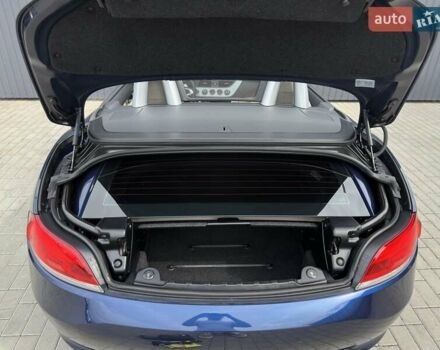 Синий БМВ Зет 4, объемом двигателя 2.5 л и пробегом 67 тыс. км за 19900 $, фото 18 на Automoto.ua