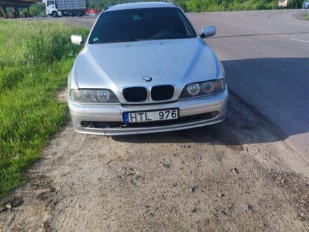 БМВ Зет 8 2002 у Золочів на Automoto.ua Сірий БМВ Зет 8, об'ємом двигуна 2.5 л та пробігом 356 тис. км за 2400 $, фото 1 на Automoto.ua