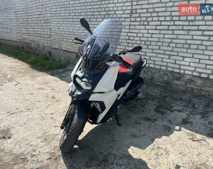 БМВ C 400X, объемом двигателя 0.35 л и пробегом 8 тыс. км за 5990 $, фото 2 на Automoto.ua