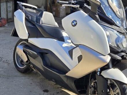 Белый БМВ C 650GT, объемом двигателя 0.65 л и пробегом 14 тыс. км за 4500 $, фото 1 на Automoto.ua