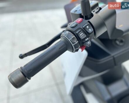 Белый БМВ CE 04, объемом двигателя 0 л и пробегом 3 тыс. км за 11106 $, фото 14 на Automoto.ua