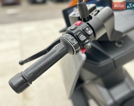 Серый БМВ CE 04, объемом двигателя 0 л и пробегом 4 тыс. км за 8761 $, фото 13 на Automoto.ua