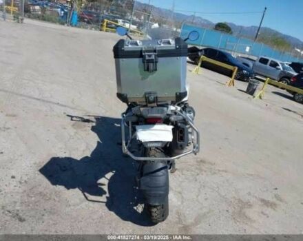 БМВ Другая, объемом двигателя 1.25 л и пробегом 0 тыс. км за 10000 $, фото 5 на Automoto.ua