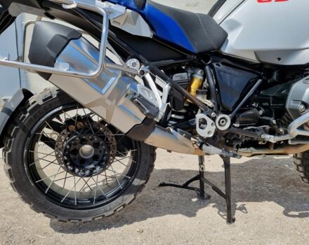 БМВ Другая 2015 в Сокинянах на Automoto.ua БМВ Другая, объемом двигателя 1.2 л и пробегом 0 тыс. км за 12600 $, фото 11 на Automoto.ua