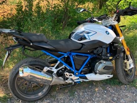 БМВ Другая, об'ємом двигуна 1.2 л та пробігом 0 тис. км за 8000 $, фото 1 на Automoto.ua