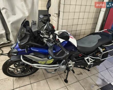 Синий БМВ F 750GS, объемом двигателя 0.85 л и пробегом 7 тыс. км за 12000 $, фото 3 на Automoto.ua