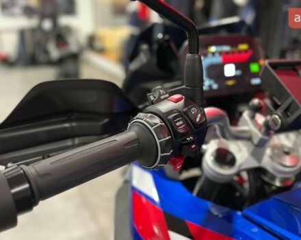 купити нове авто БМВ F 800GS 2025 року від офіційного дилера АВТ Баварія Київ БМВ фото