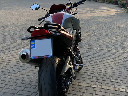 БМВ F 800R 2014 в Вараш (Кузнецовск) на Automoto.ua Красный БМВ F 800R, объемом двигателя 0.8 л и пробегом 23 тыс. км за 2400 $, фото 1 на Automoto.ua