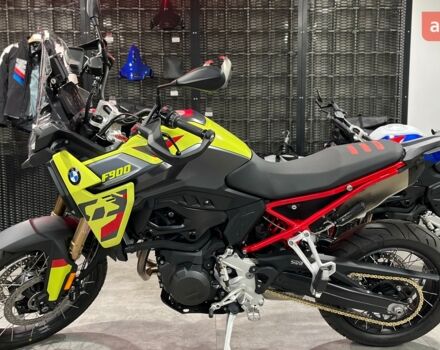 купити нове авто БМВ F 900 GS 2025 року від офіційного дилера АВТ Баварія Київ БМВ фото