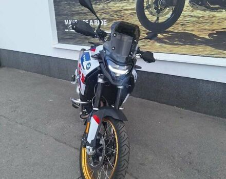 Синий БМВ F 900 GS, объемом двигателя 0.9 л и пробегом 2 тыс. км за 16630 $, фото 3 на Automoto.ua
