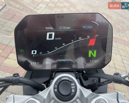 Черный БМВ F 900R, объемом двигателя 0.9 л и пробегом 5 тыс. км за 13000 $, фото 10 на Automoto.ua