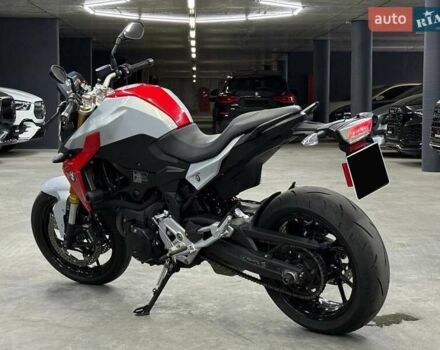 Красный БМВ F 900R, объемом двигателя 0.9 л и пробегом 11 тыс. км за 9800 $, фото 1 на Automoto.ua