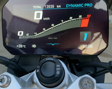 Красный БМВ F 900R, объемом двигателя 0 л и пробегом 14 тыс. км за 9300 $, фото 1 на Automoto.ua