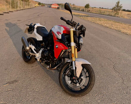 Красный БМВ F 900R, объемом двигателя 0 л и пробегом 14 тыс. км за 9300 $, фото 24 на Automoto.ua