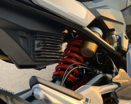 Красный БМВ F 900R, объемом двигателя 0 л и пробегом 14 тыс. км за 9300 $, фото 20 на Automoto.ua