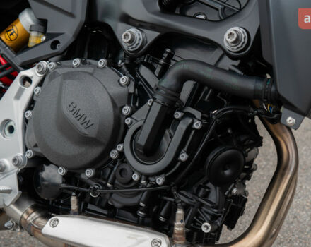 купить новое авто БМВ F 900R 2025 года от официального дилера Бавария Моторс БМВ фото
