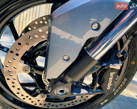 Серый БМВ F 900R, объемом двигателя 0.9 л и пробегом 10 тыс. км за 12000 $, фото 8 на Automoto.ua