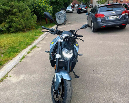 Серый БМВ F 900R, объемом двигателя 0.9 л и пробегом 10 тыс. км за 12000 $, фото 2 на Automoto.ua