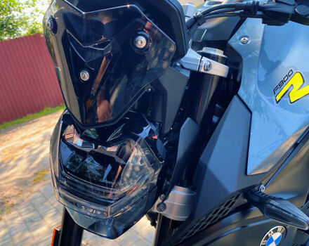 Серый БМВ F 900R, объемом двигателя 0.9 л и пробегом 10 тыс. км за 12000 $, фото 4 на Automoto.ua