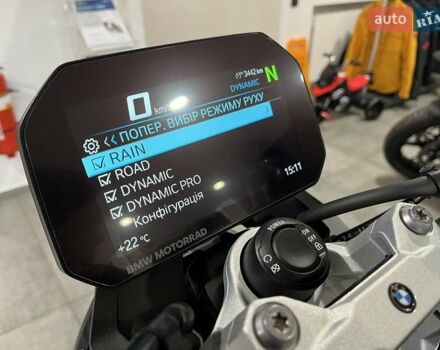 Синий БМВ F 900R, объемом двигателя 0 л и пробегом 3 тыс. км за 13593 $, фото 13 на Automoto.ua