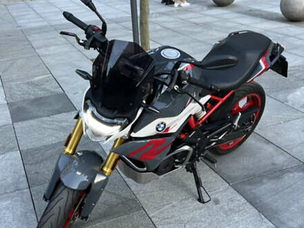 БМВ G 310R 2021 в Днепре (Днепропетровске) на Automoto.ua Серый БМВ G 310R, объемом двигателя 0.31 л и пробегом 20 тыс. км за 4300 $, фото 1 на Automoto.ua
