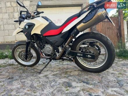 Белый БМВ G 650GS, объемом двигателя 0.65 л и пробегом 6 тыс. км за 7000 $, фото 1 на Automoto.ua