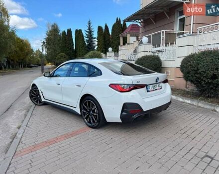 Белый БМВ i4, объемом двигателя 0 л и пробегом 20 тыс. км за 36999 $, фото 7 на Automoto.ua