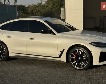 Білий БМВ i4, об'ємом двигуна 0 л та пробігом 19 тис. км за 43500 $, фото 3 на Automoto.ua