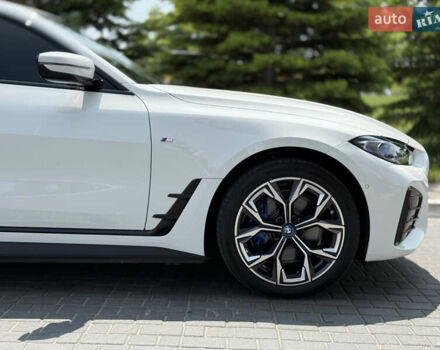 Белый БМВ i4, объемом двигателя 0 л и пробегом 3 тыс. км за 37500 $, фото 27 на Automoto.ua