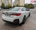 Белый БМВ i4, объемом двигателя 0 л и пробегом 20 тыс. км за 36999 $, фото 9 на Automoto.ua