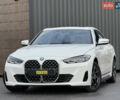 Белый БМВ i4, объемом двигателя 0 л и пробегом 18 тыс. км за 32650 $, фото 1 на Automoto.ua