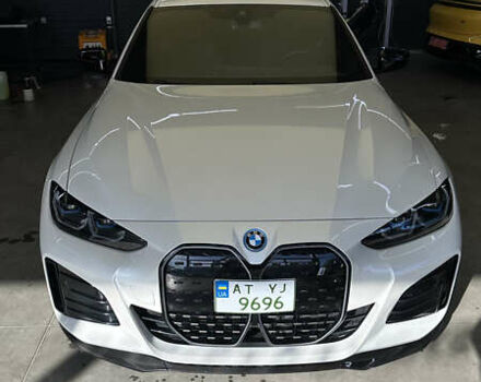 Белый БМВ i4, объемом двигателя 0 л и пробегом 14 тыс. км за 40500 $, фото 17 на Automoto.ua