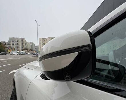 Белый БМВ i4, объемом двигателя 0 л и пробегом 20 тыс. км за 36999 $, фото 10 на Automoto.ua