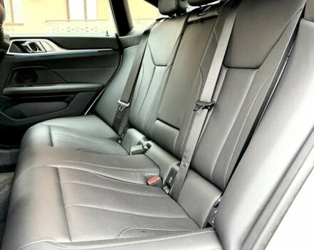 Белый БМВ i4, объемом двигателя 0 л и пробегом 78 тыс. км за 38500 $, фото 15 на Automoto.ua